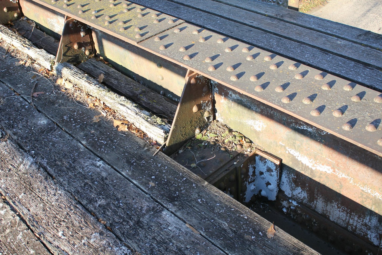 Girder detail